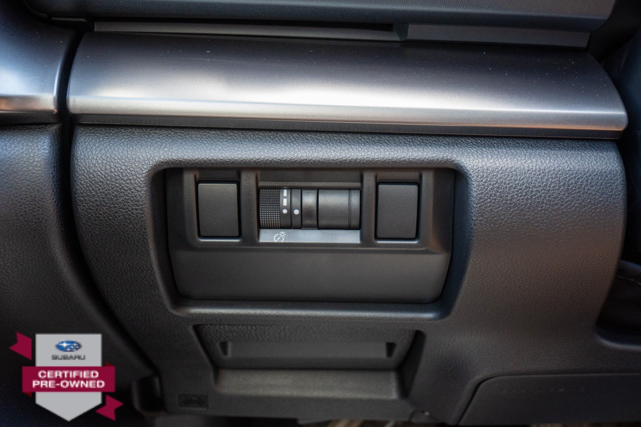 Used 2025 Magnetite Gray Metallic Subaru Sport image 27