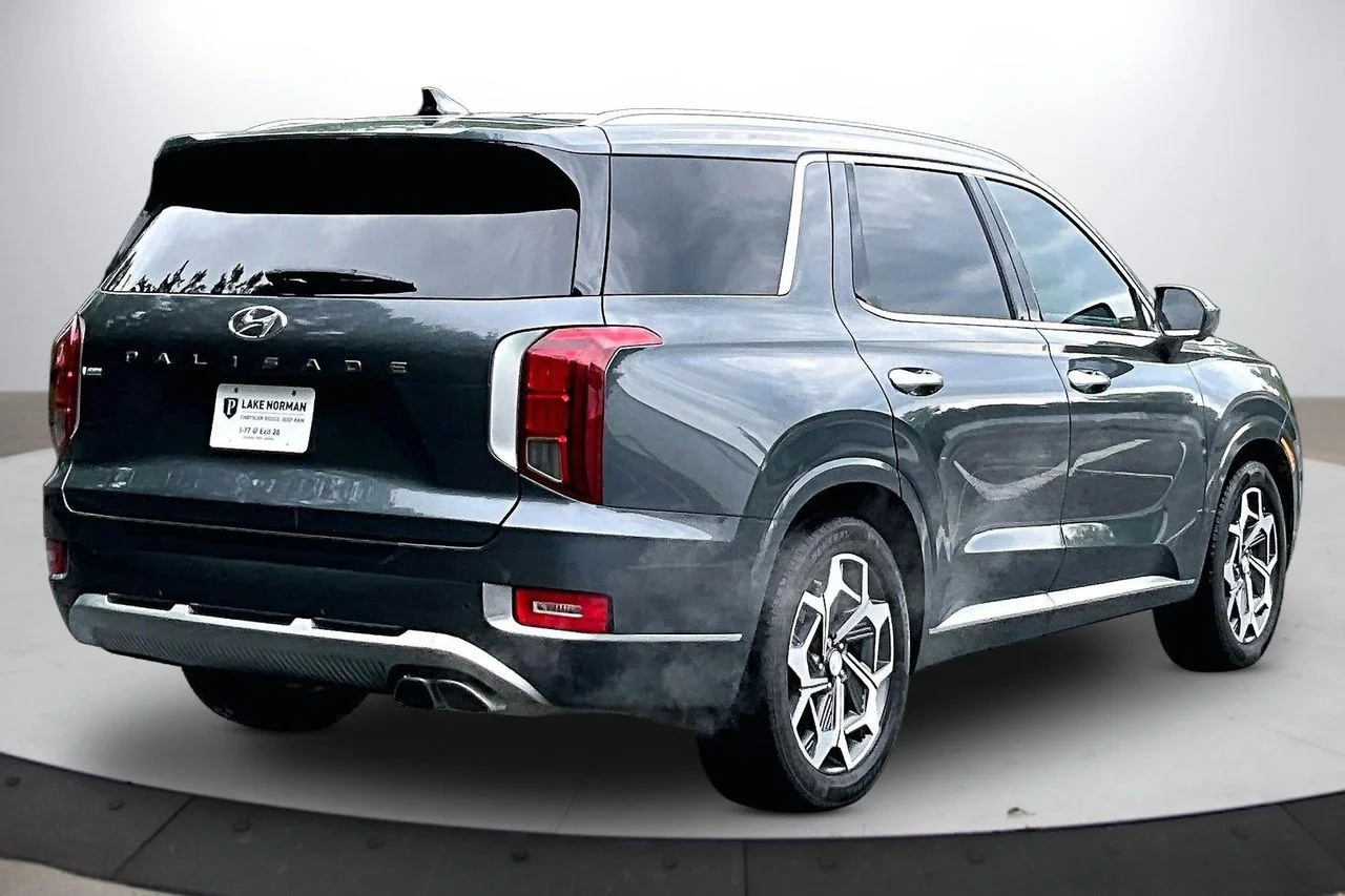 Certified Used 2021 Gray Hyundai Calligraphy image 9