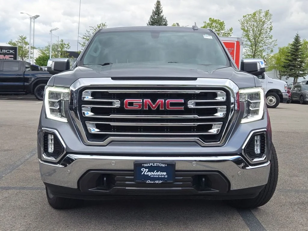 Used 2022 Gray GMC SLT image 6