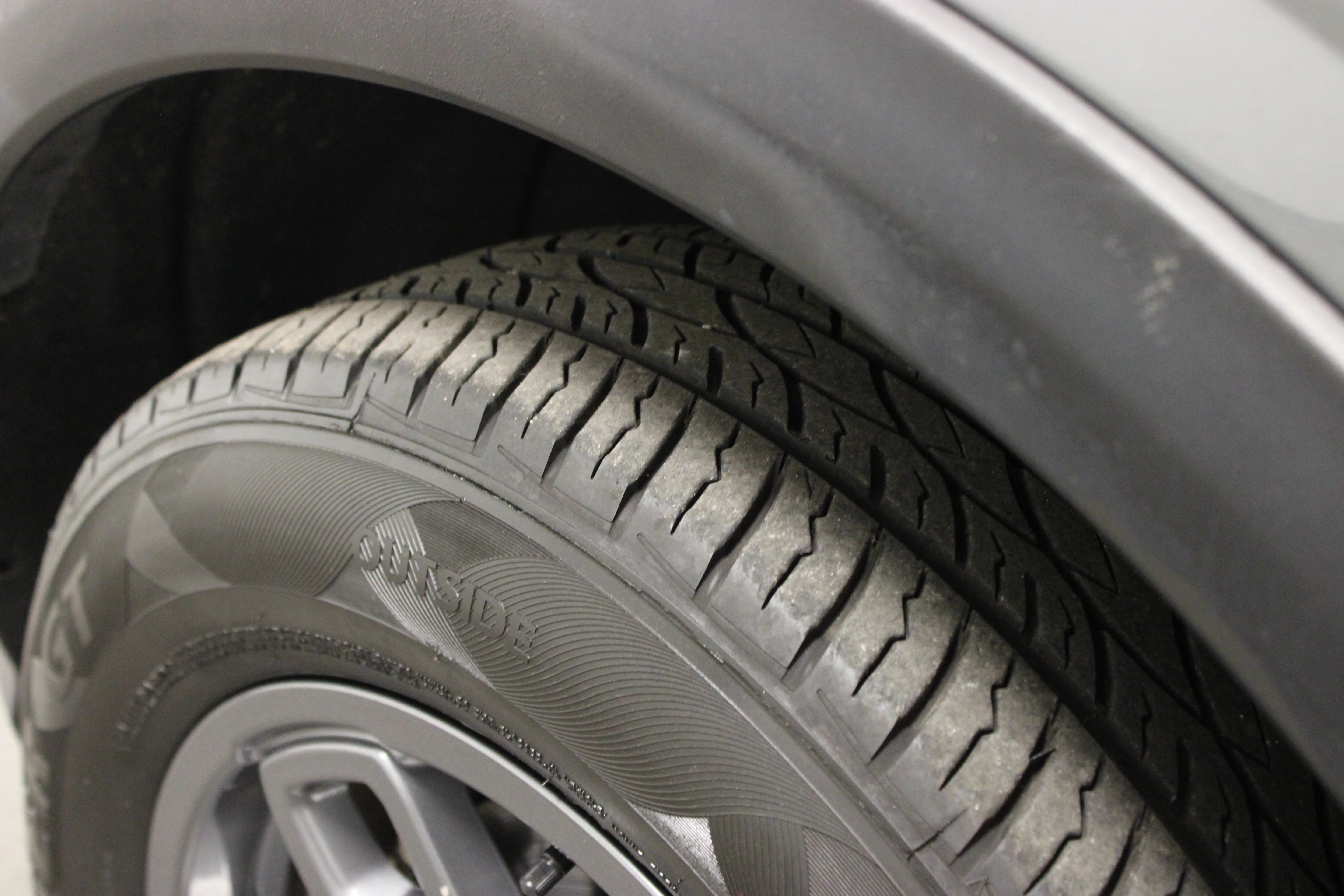 Used 2024 Gray Metallic Ford Big Bend image 10