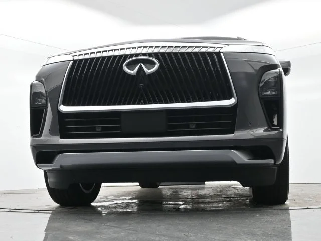 Used 2025 Anthracite Gray INFINITI LUXE image 27