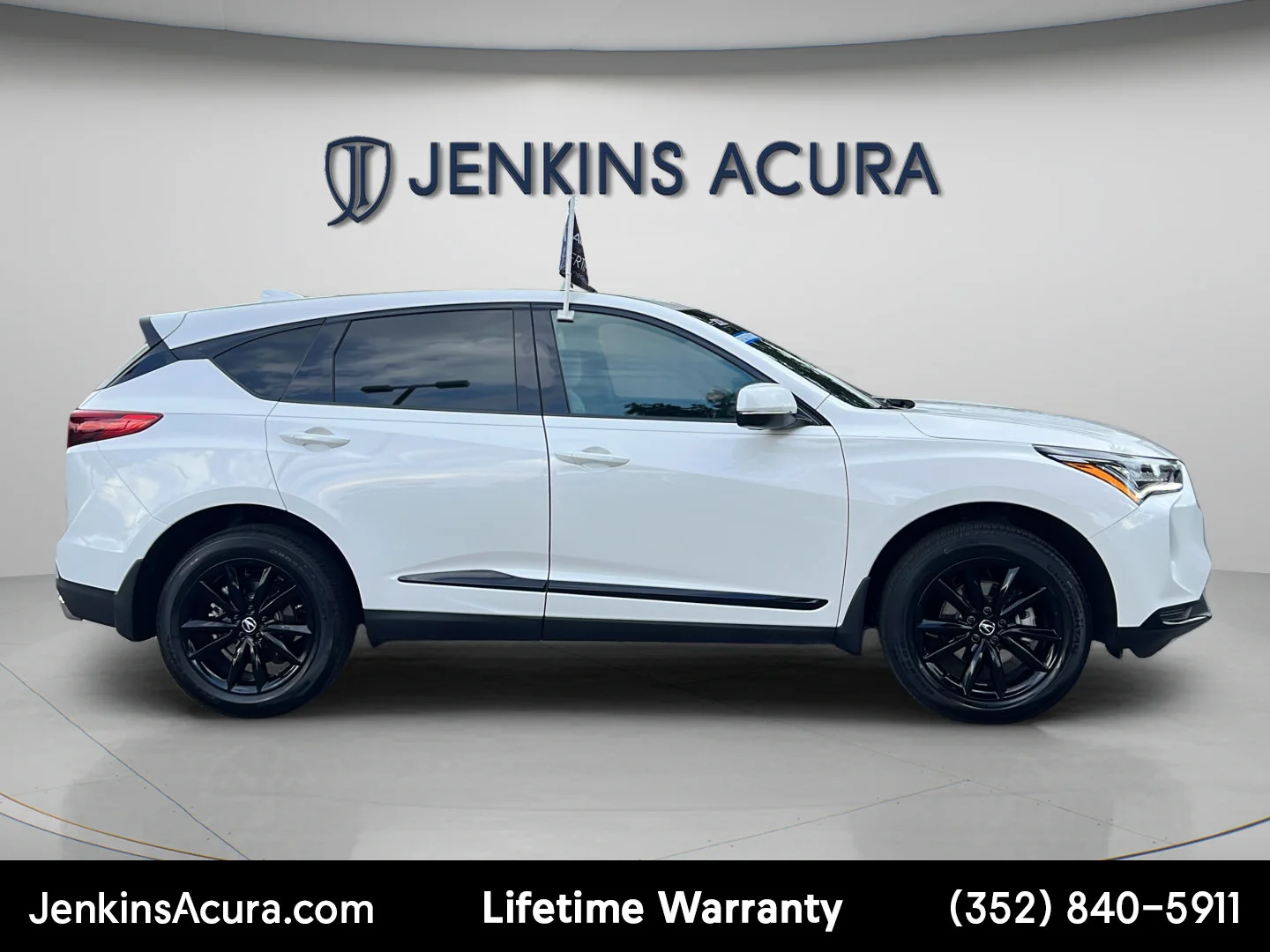 Used 2026 Platinum White Pearl Acura Base image 2