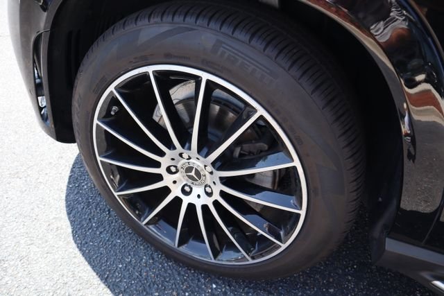 Used 2022 Obsidian Black Metallic Mercedes-Benz GLE 350 image 28