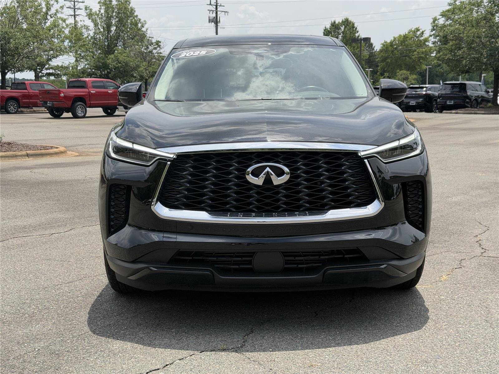 Used 2025 Mineral Black INFINITI PURE image 32