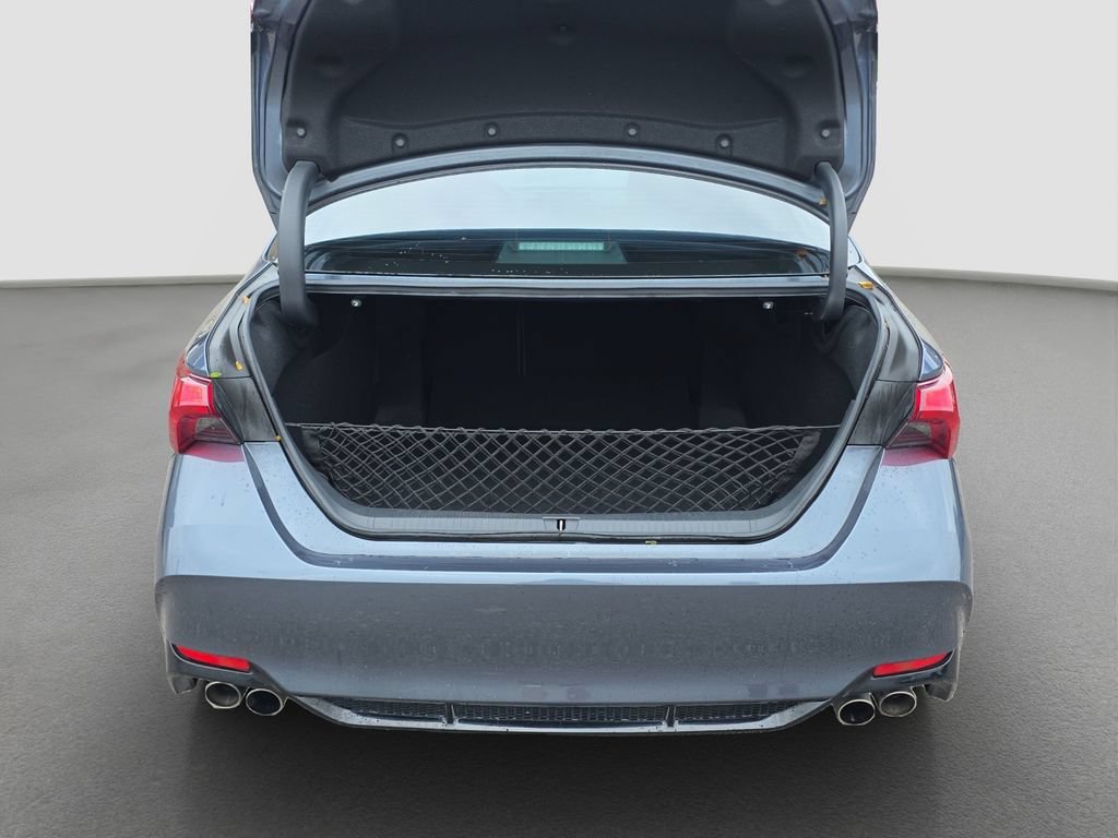 Used 2020 Gray Toyota Touring image 17