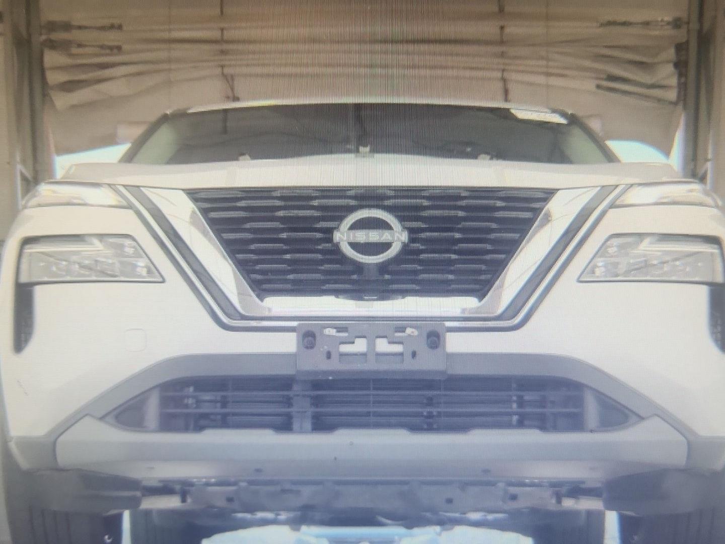 Used 2023  NISSAN SV image 10