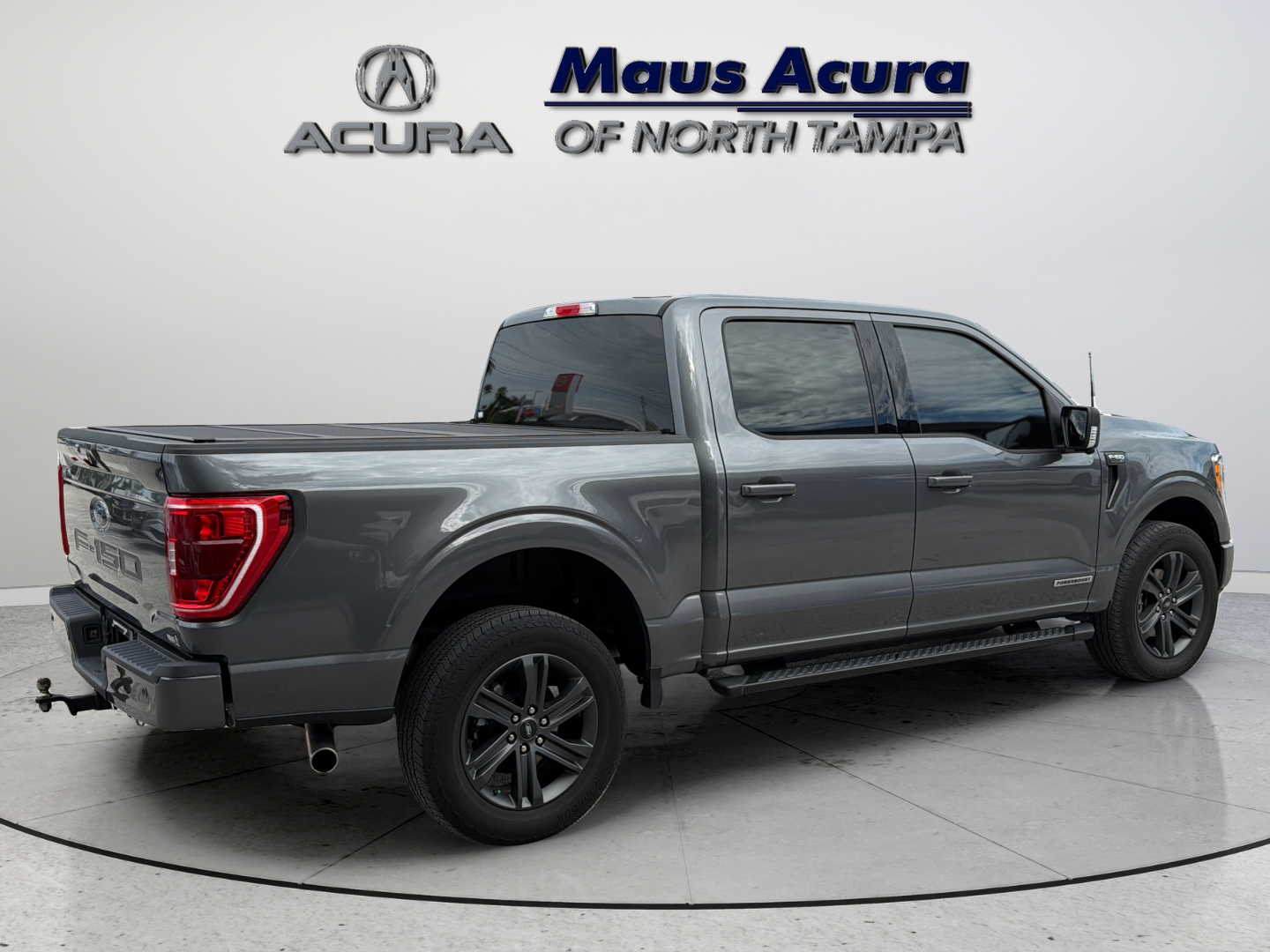 Used 2023 Gray Metallic Ford XLT image 12