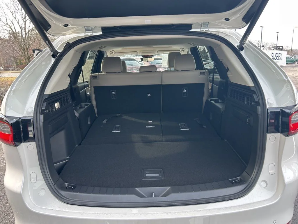 New 2026 Rhodium White Premium Mazda 3.3 Turbo Preferred image 25