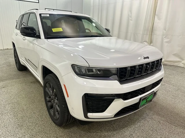 2026 Jeep Grand Cherokee Limited Reserve