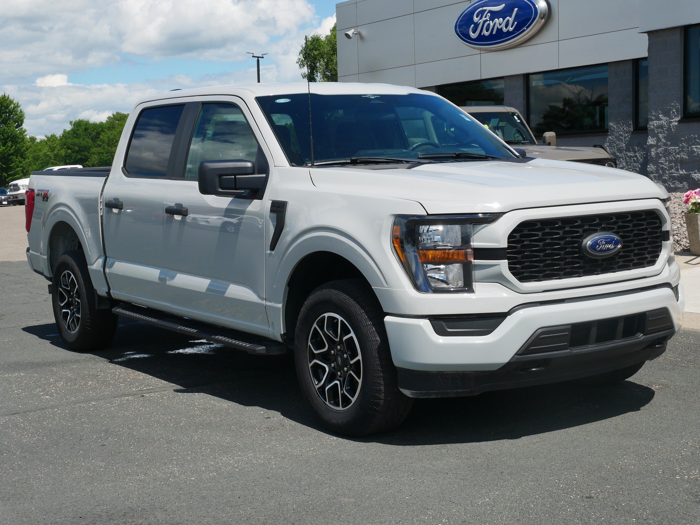 Used 2023 Gray Ford STX image 2