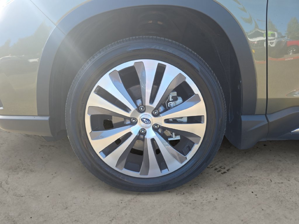Used 2022 Brown Subaru Limited image 9