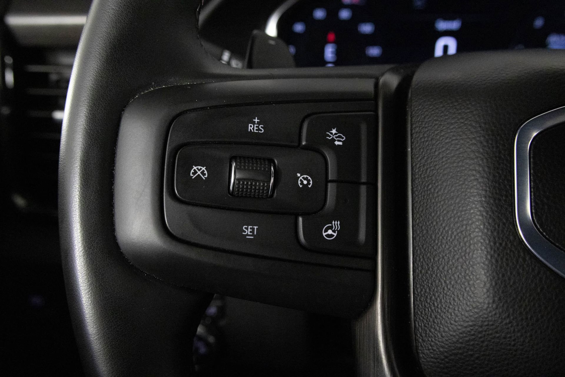 2024 GMC SIERRA - Image 27