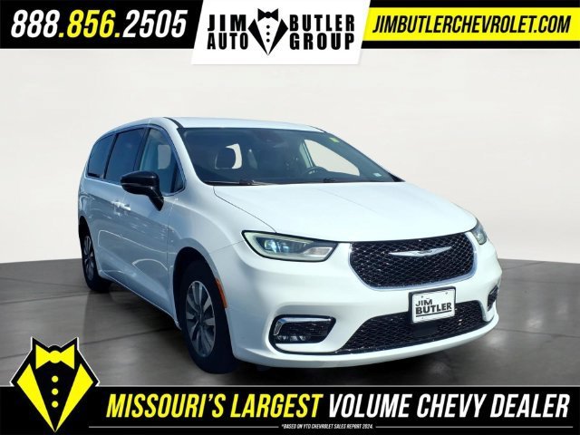 Used 2024  Chrysler Hybrid Select image 27
