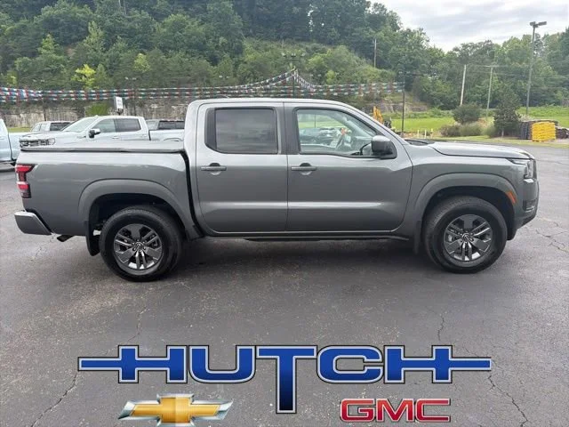 Used 2025 Gray Nissan Crew Cab SV 4x4 image 7