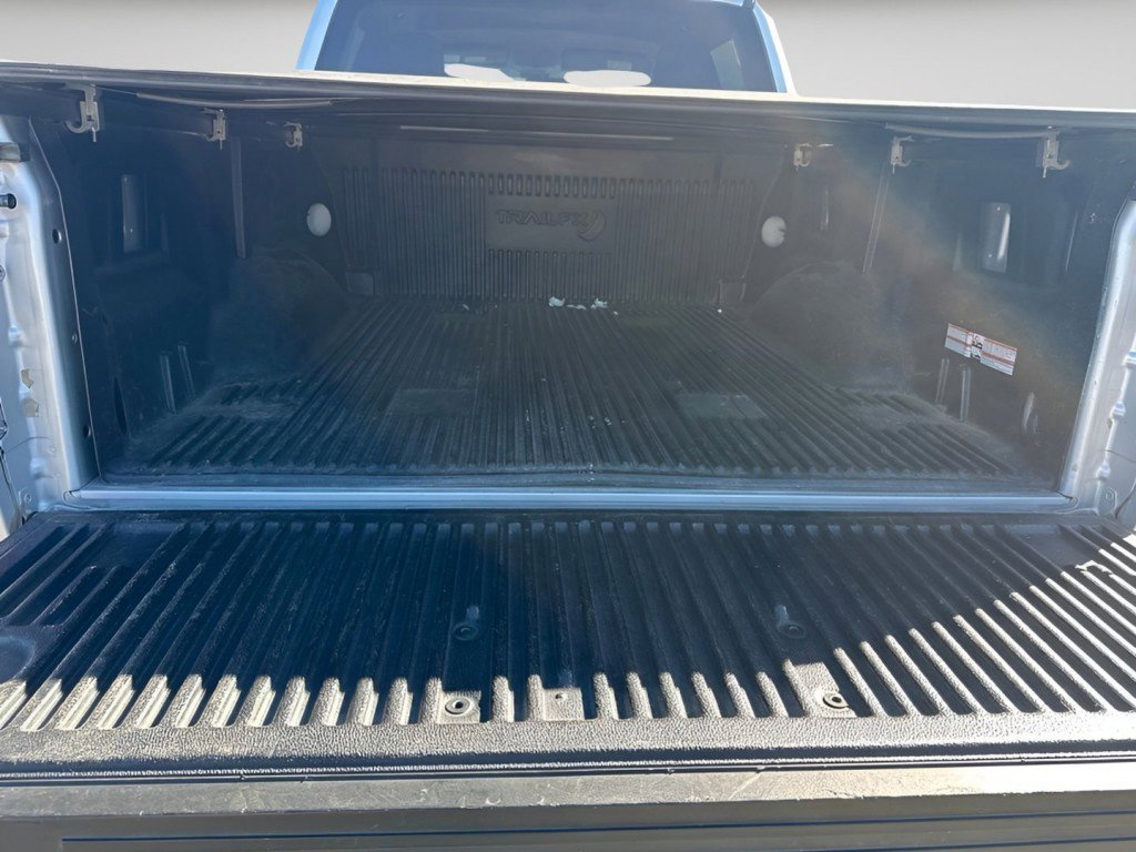 Certified Used 2019 Ingot Silver Ford XLT image 11
