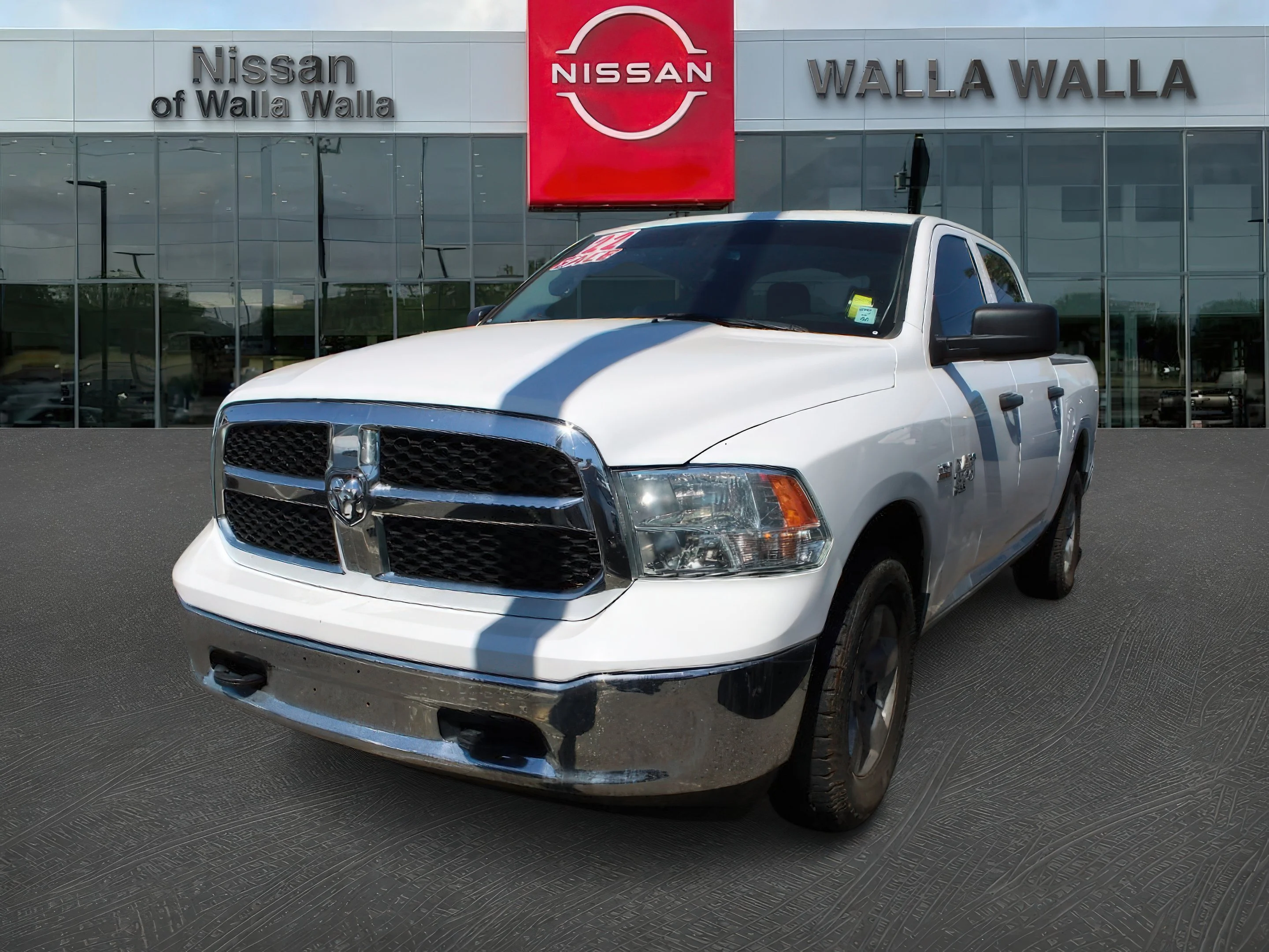 2022 RAM 1500 Classic SLT Crew Cab 4x4 5'7" Box's photo
