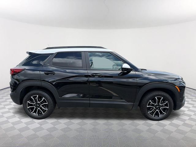 Used 2025 Black Chevrolet ACTIV image 4