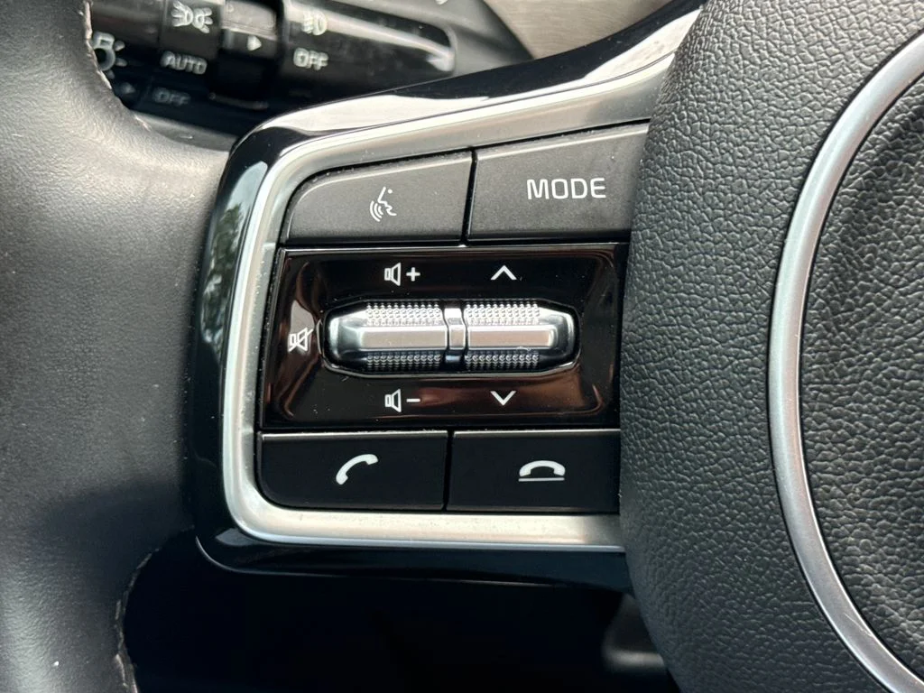 Used 2023 Ebony Black Kia EX image 30