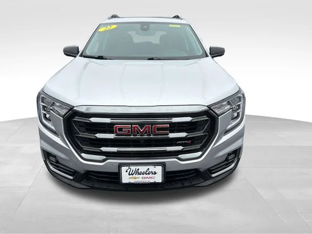 Used 2022 Quicksilver Metallic GMC AT4 image 11