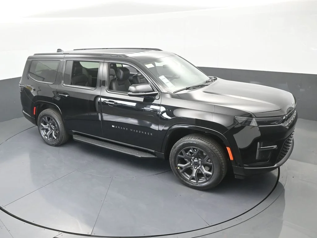 New 2026 High Gloss Black Exterior Paint Jeep Limited Altitude image 52