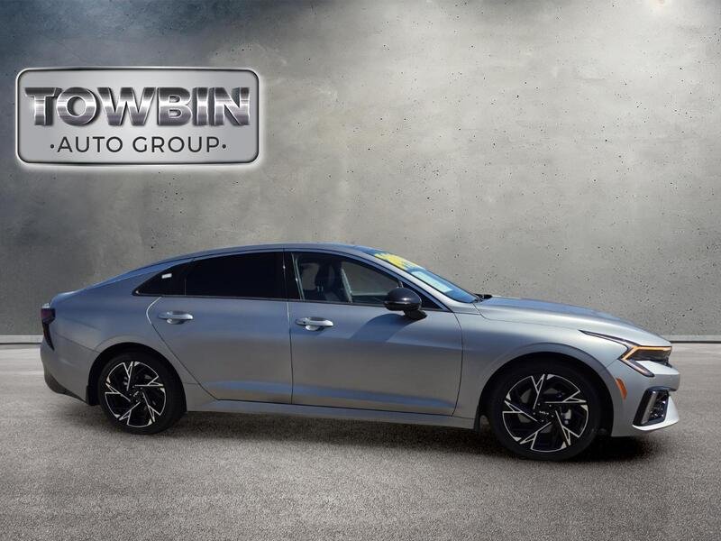 Used 2025 Steel KIA GT-LINE AUTO FWD image 3