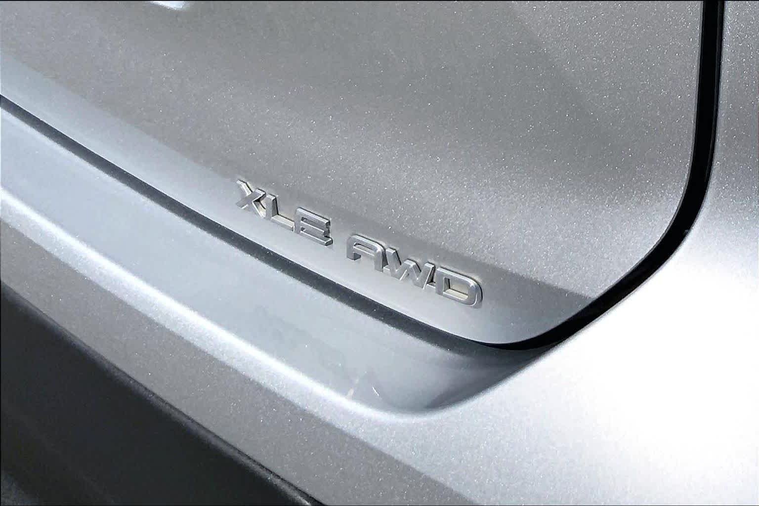 Used 2022 Celestial Silver Metallic Toyota XLE image 30