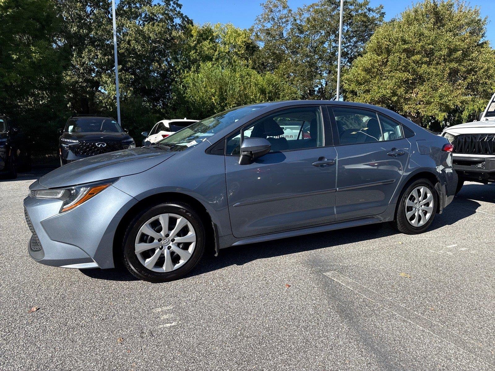 Used 2022 Celestite Toyota LE image 3
