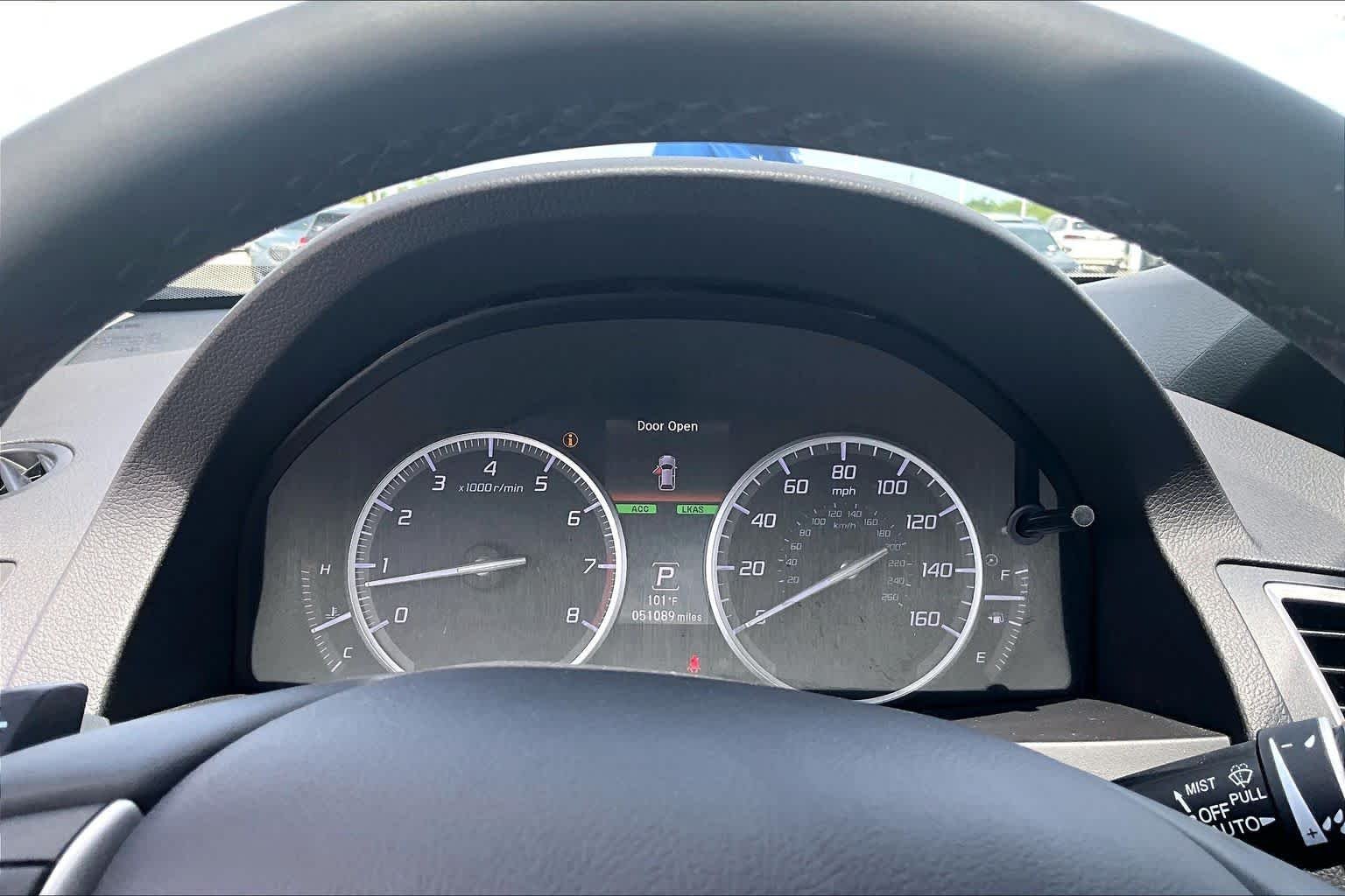 Used 2018 White Diamond Pearl Acura w/Advance Pkg image 22