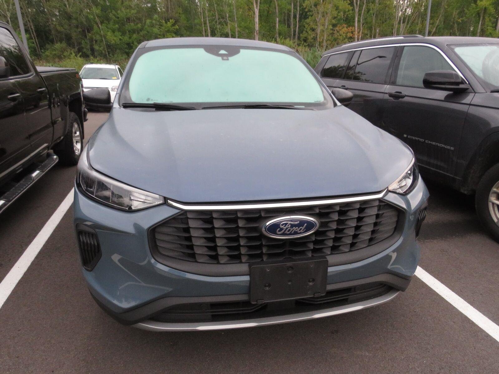 Used 2023 VAPOR BLUE METALLIC FORD TRUCK  image 3