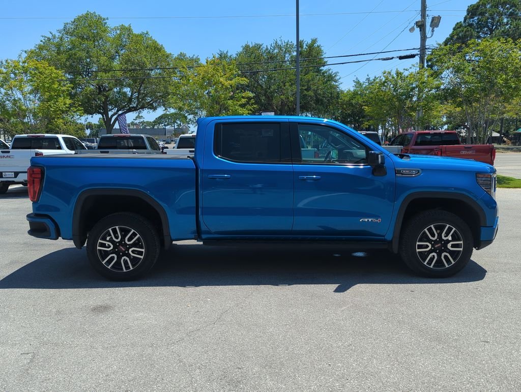 Used 2022 Blue GMC AT4 image 7