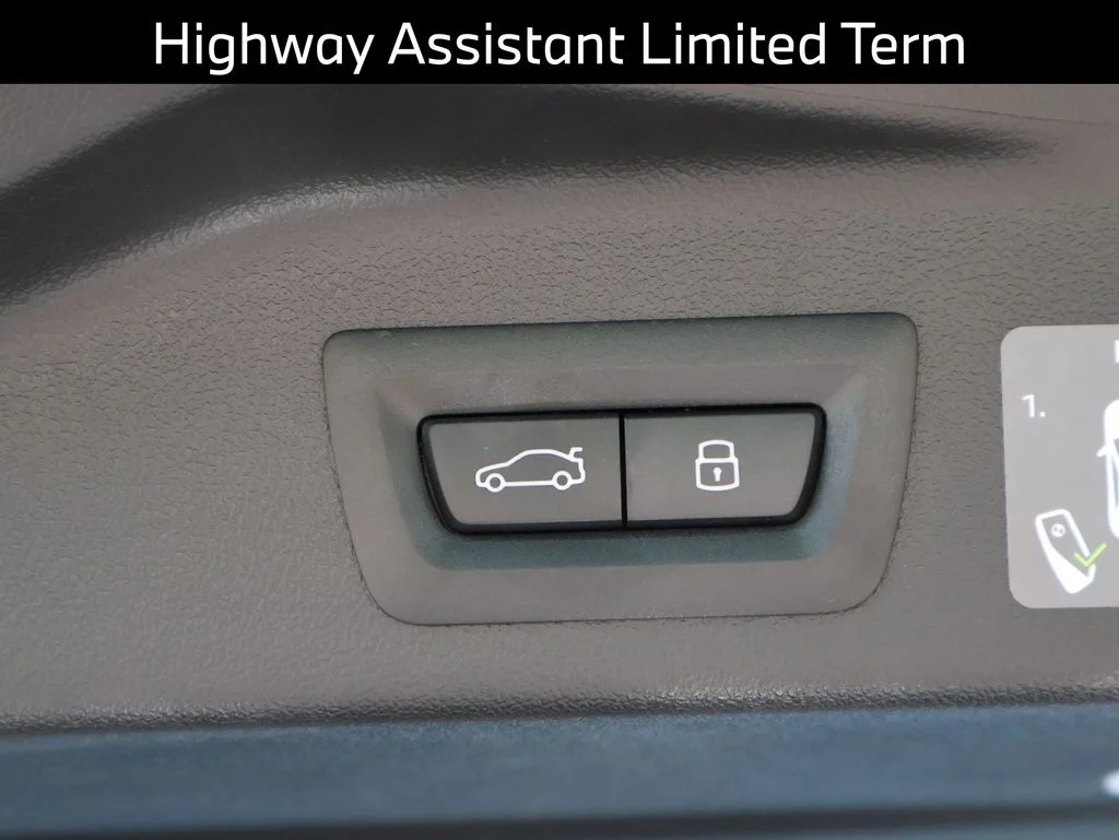 New 2026 Dravit Grey Metallic BMW xDrive40i image 18