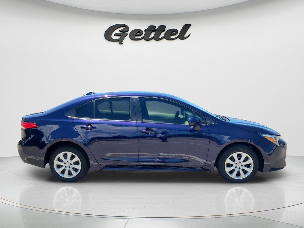 Certified Used 2024  Toyota LE image 4