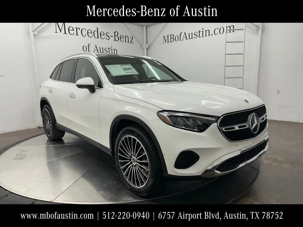 New 2027 White Mercedes-Benz GLC 300 image 1