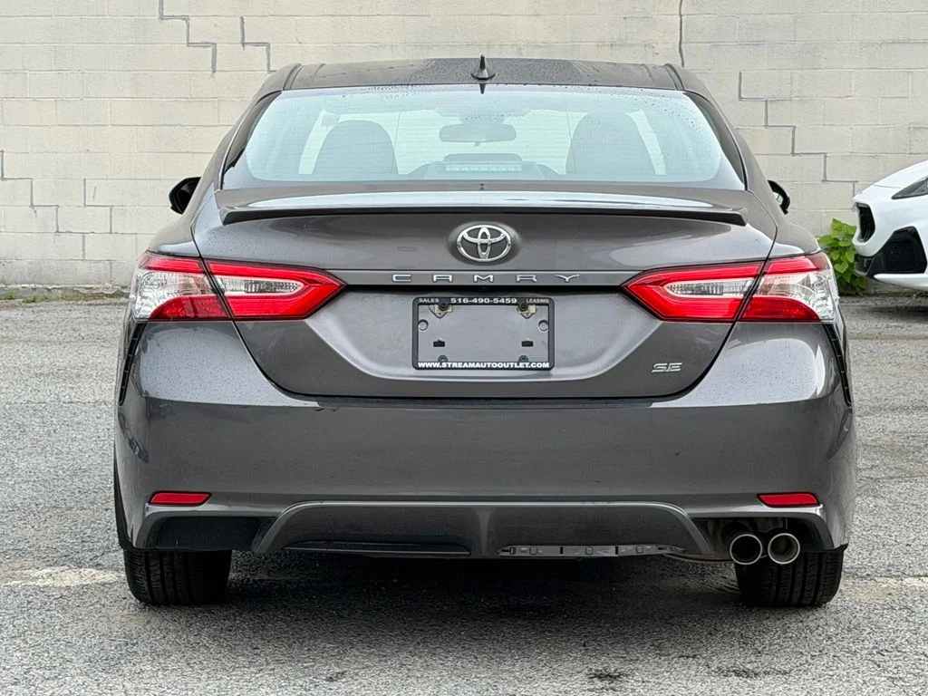 Used 2020 Gray Toyota SE image 5