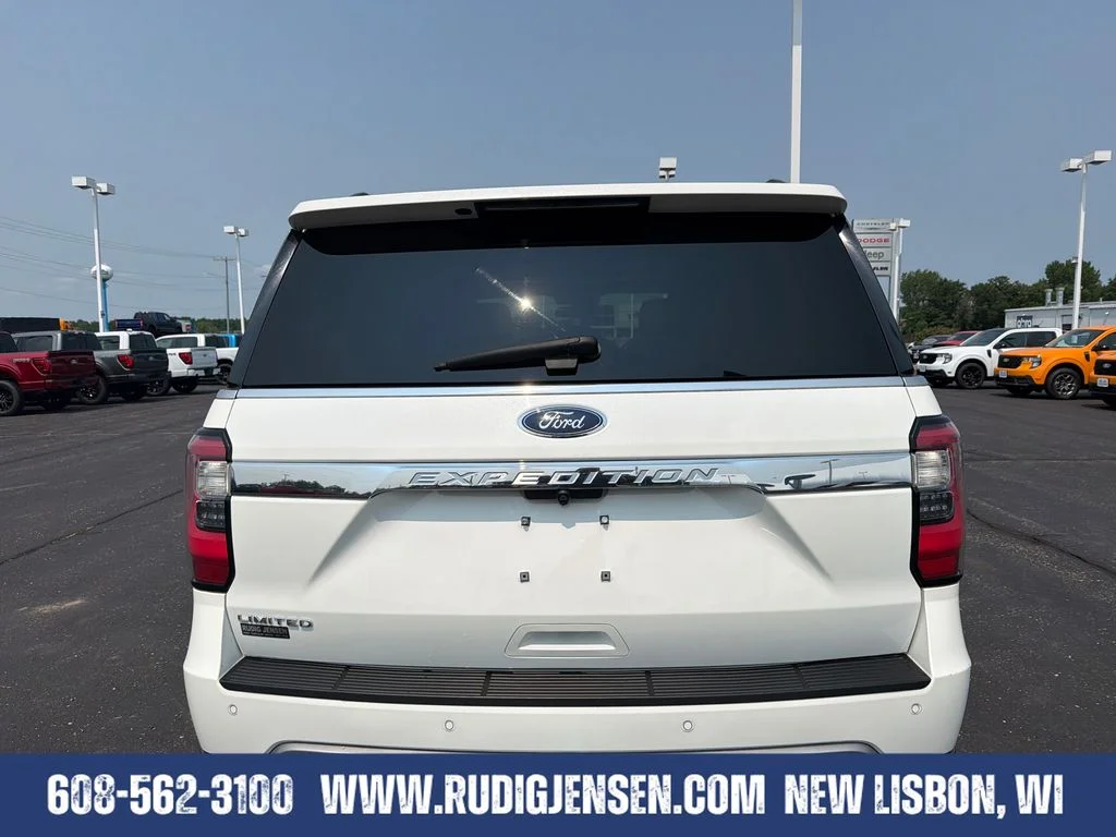 Used 2021 White Ford Limited image 4