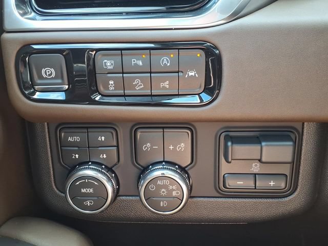 2026 GMC Yukon Denali Ultimate - Photo 14