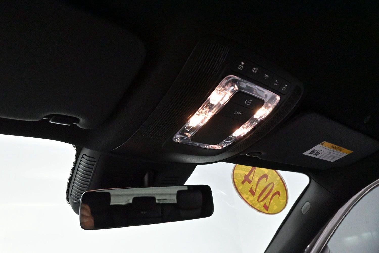 Used 2024 Black Mercedes-Benz GLB 250 image 25