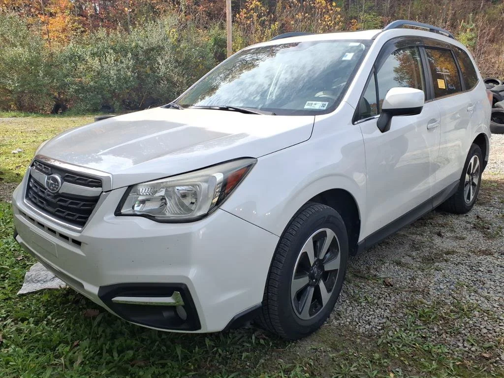 Used 2017 White Subaru 2.5i Limited image 2