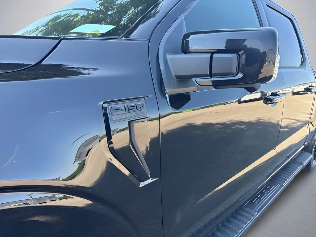 Used 2024 Black Ford LARIAT image 38