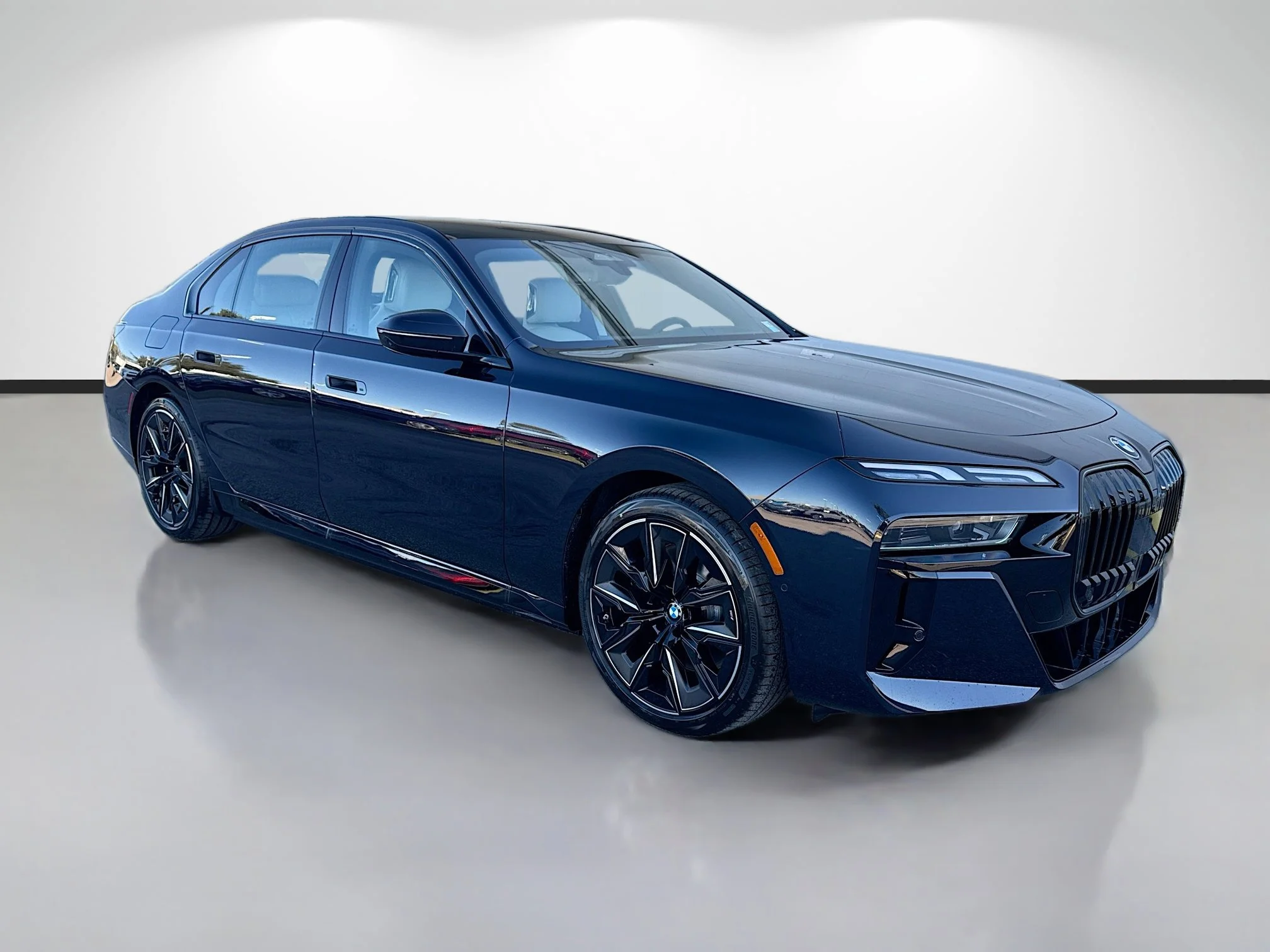 2026 BMW i7 xDrive60 Sedan's photo