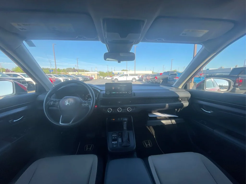 Used 2024  Honda EX image 34