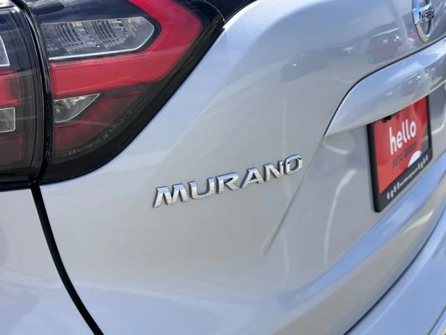 Used 2019 Silver Nissan S image 24