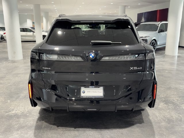 New 2027 Black Sapphire Metallic BMW  image 6