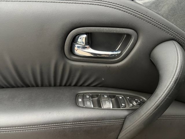 Used 2023 Black Nissan SV image 4