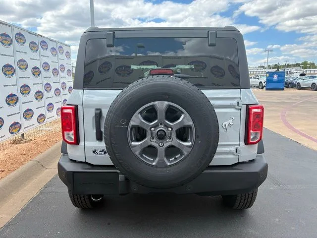 New 2026 Avalanche Gray Ford Big Bend image 5