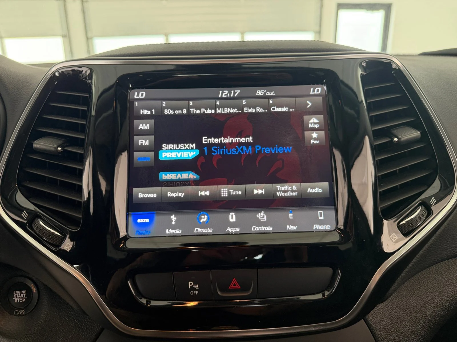 Used 2019 Bright White Clearcoat Jeep Limited image 19