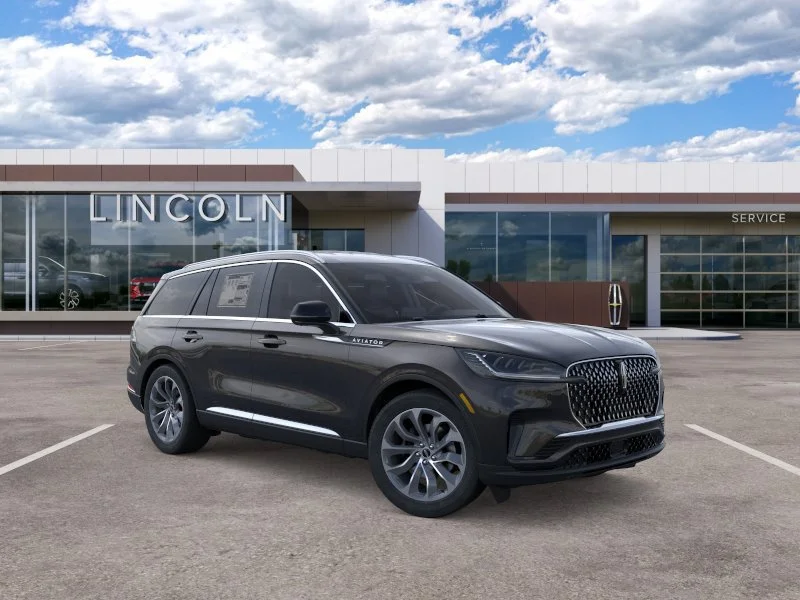New 2026 Infinite Black Metallic Clearcoat Lincoln Premiere® image 7