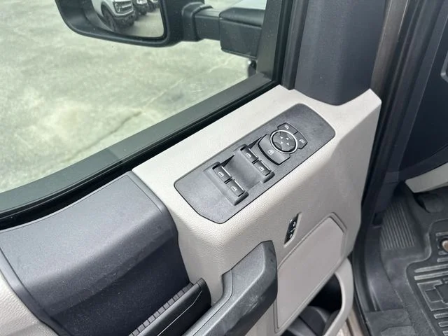 Used 2022 Gray Ford XL image 14