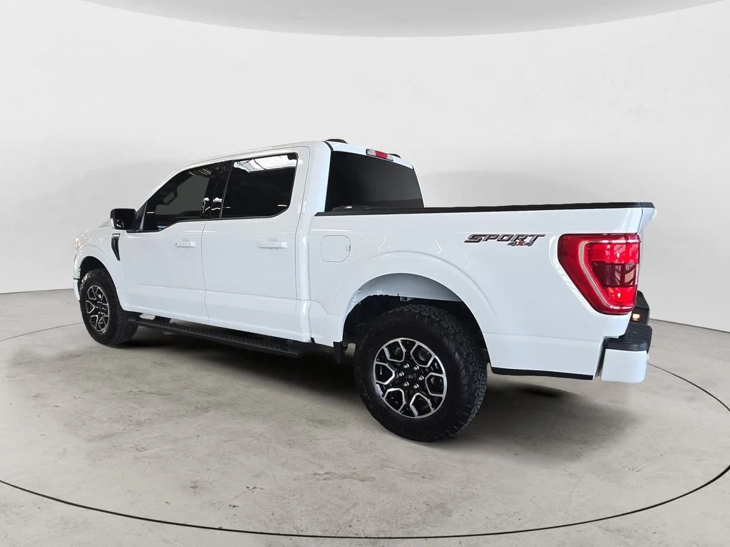 Used 2022 White Ford XLT image 7