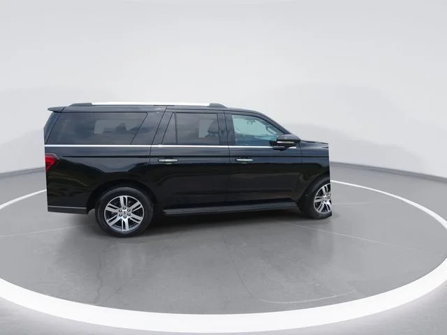 Used 2024 Black Ford Limited image 9